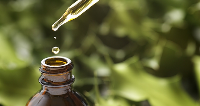 Why Tea Tree Oil Is The Cure To All Your Acne Problems 1 tea tree oil for skin