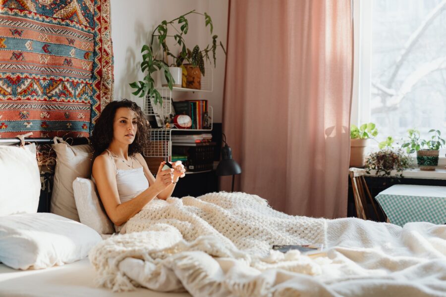 9 Best Organic Weighted Blankets For Amazing Sleep (2026)