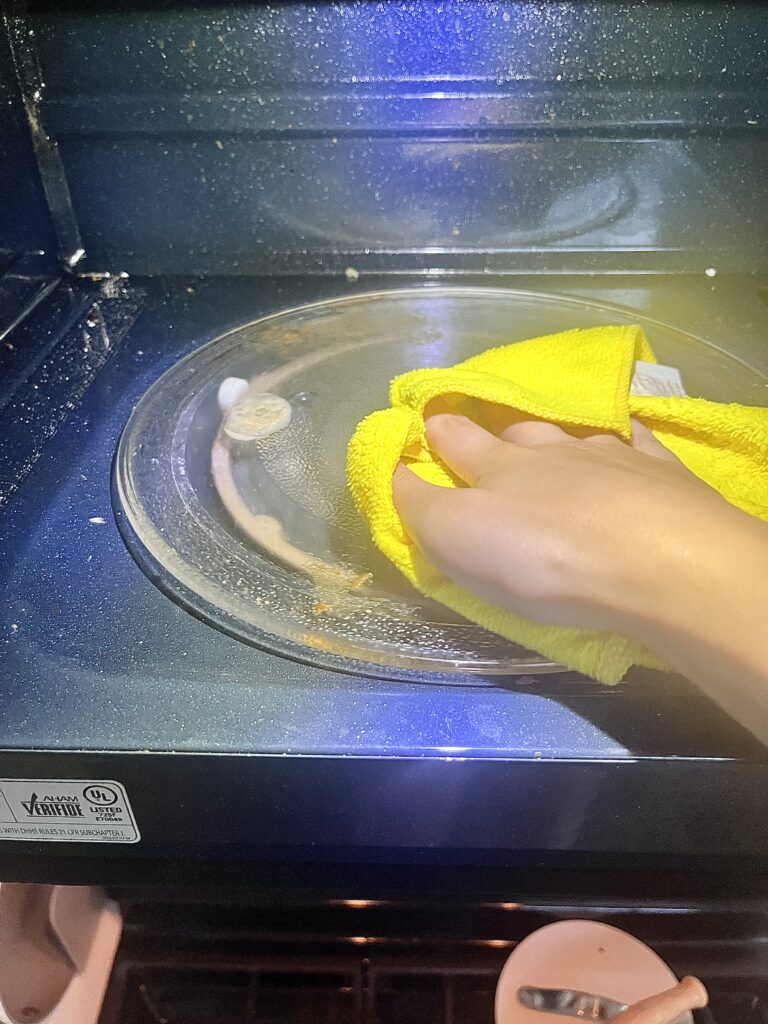 how to clean inside of microwave easy and fast