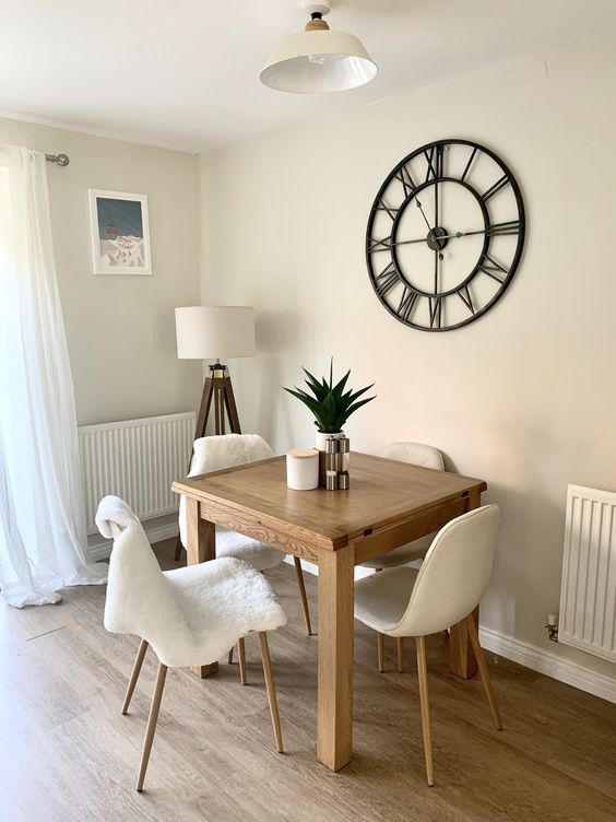 Black Outline Wall Clock