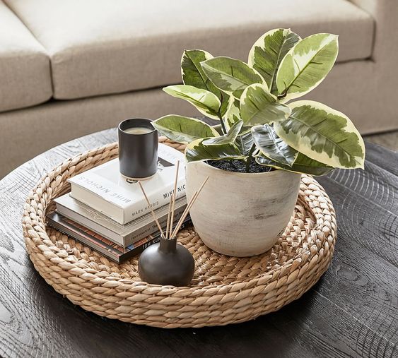 Handwoven Seagrass Round Tray