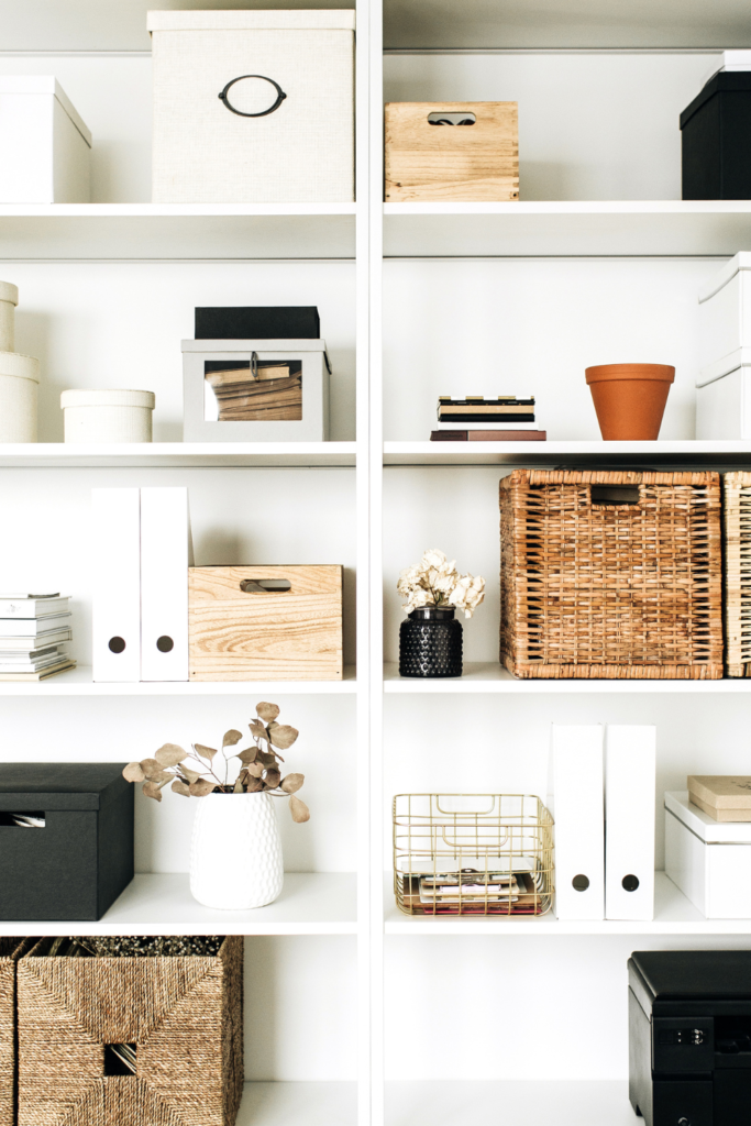 6Built In Storage