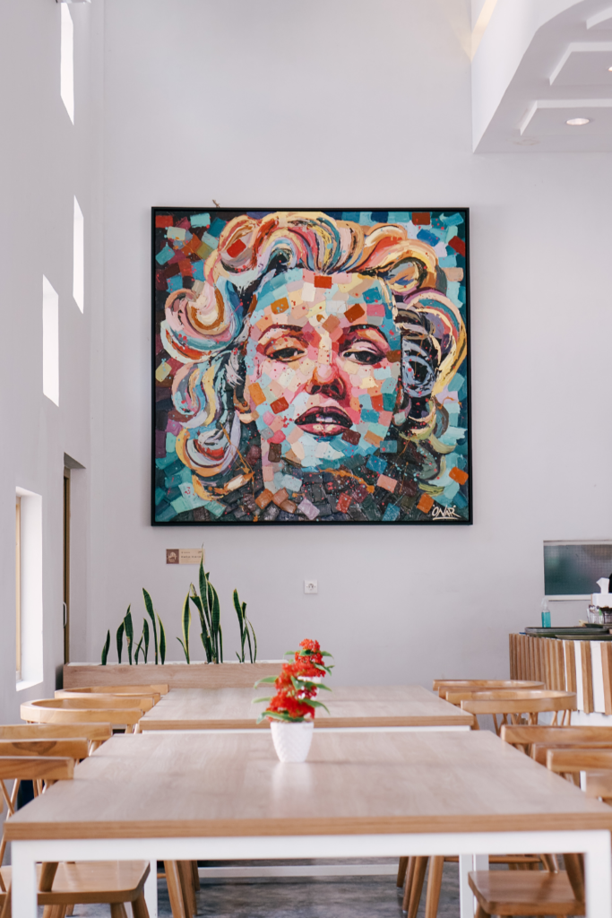 8Gallery Wall