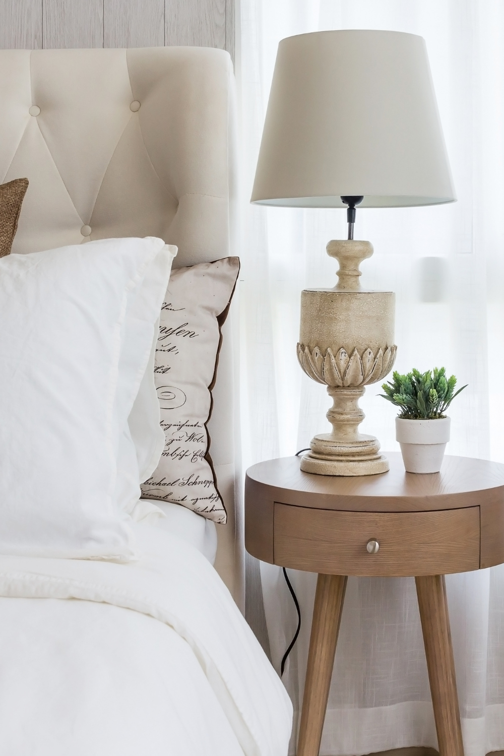 19 Bedside Table Decor Ideas for a cozy bedroom (2026)