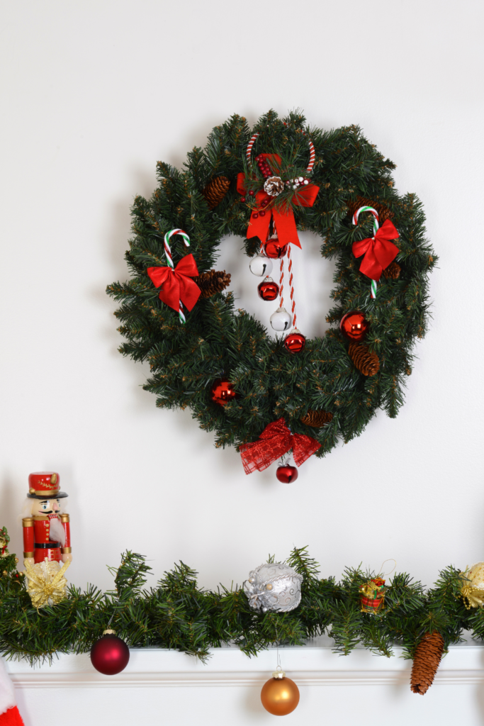 Cozy Up Your Space: Creative Fall Mantel Decor Ideas 4 Christmas Wreath Garland