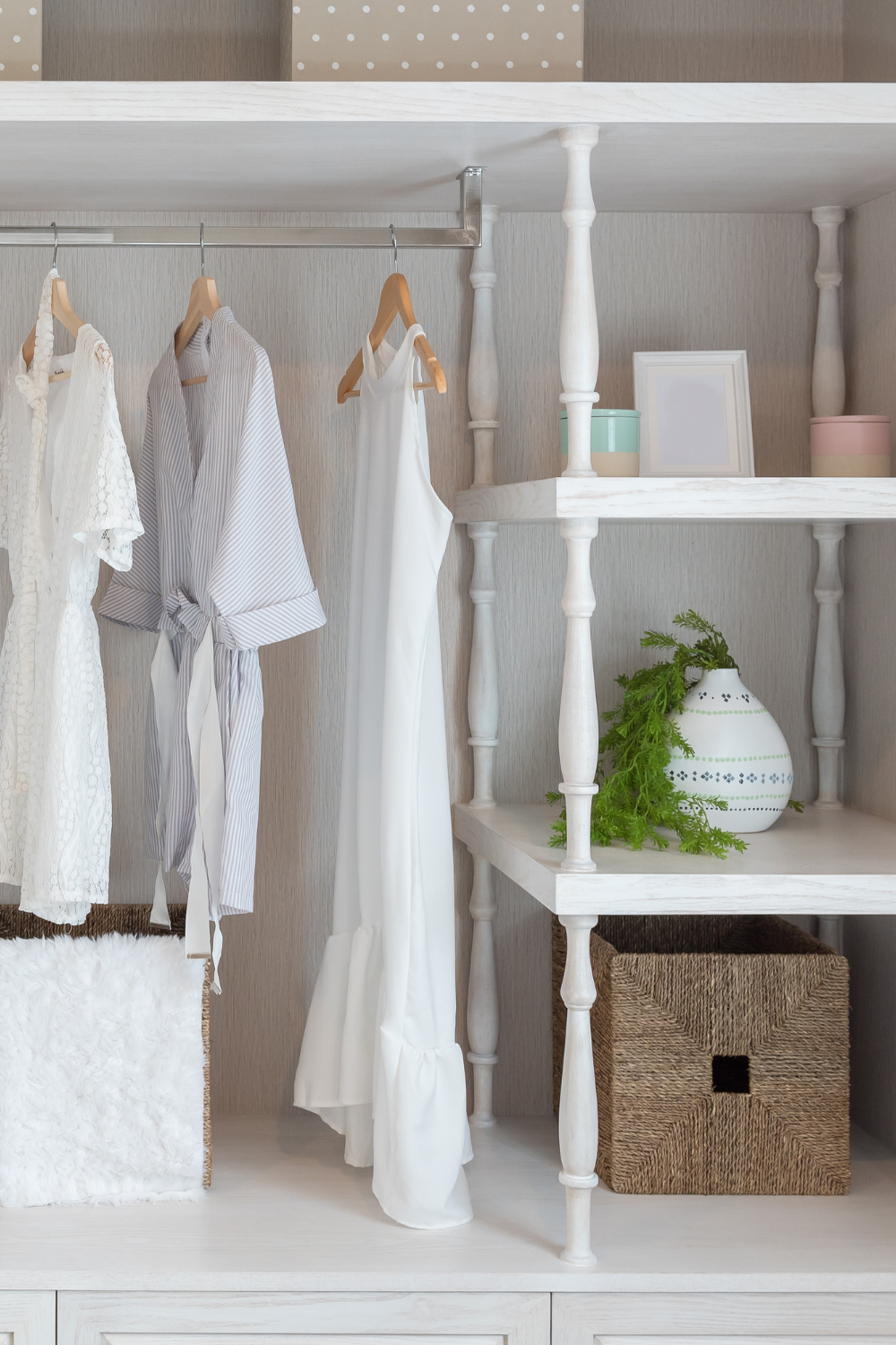 18 Genius Small Closet Organization Ideas (2026)