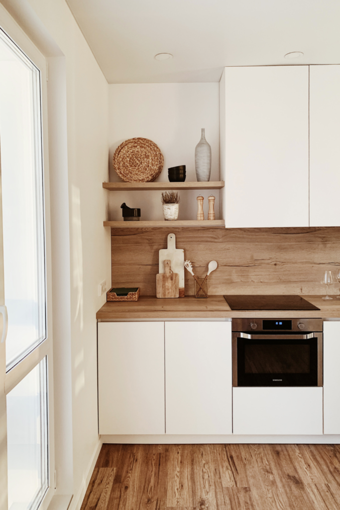 18 Scandinavian Kitchen Decor Ideas To Bring Nordic Charm to Your Home 2 18 Scandinavian Kitchen Ideas 1