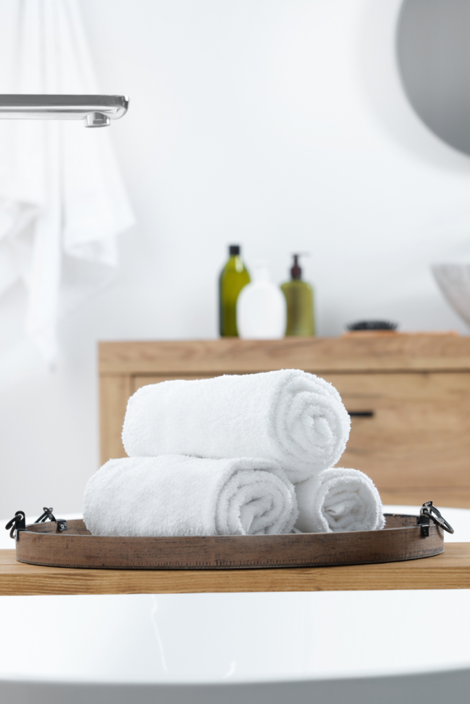 15 Gorgeous Bathroom Tray Decor Ideas For a Spa-Like Vibe 28 15 17