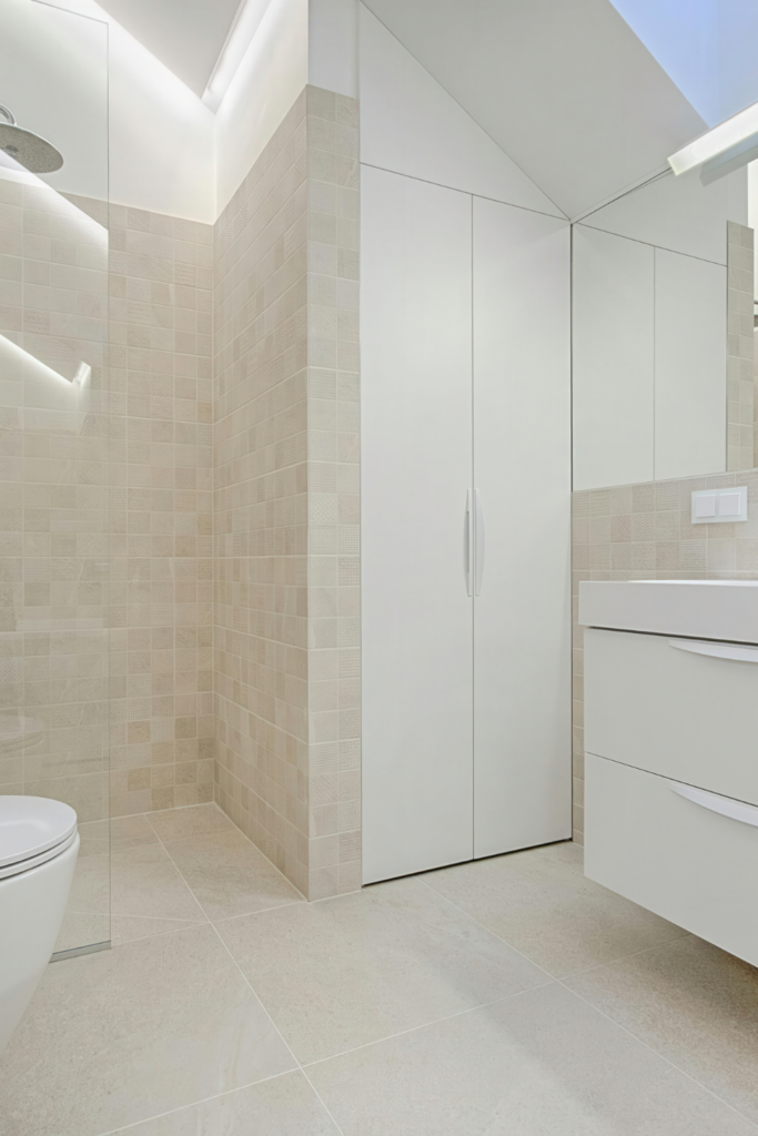 warm neutral bathroom