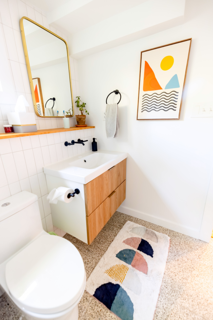 bathroom decor