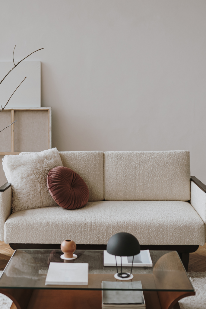 17 Small Living Room Ideas To Make Your Space Bigger and Brighter 31 16 21