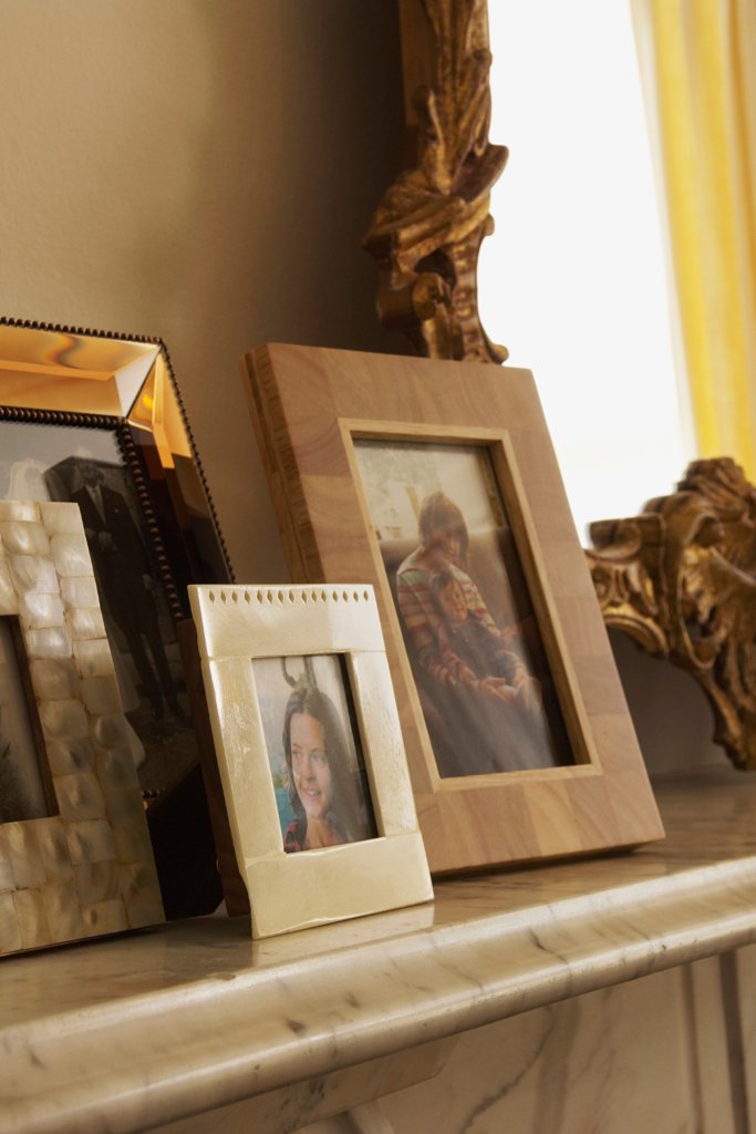 17 Spring mantel Decor For Every Home 10 5 1