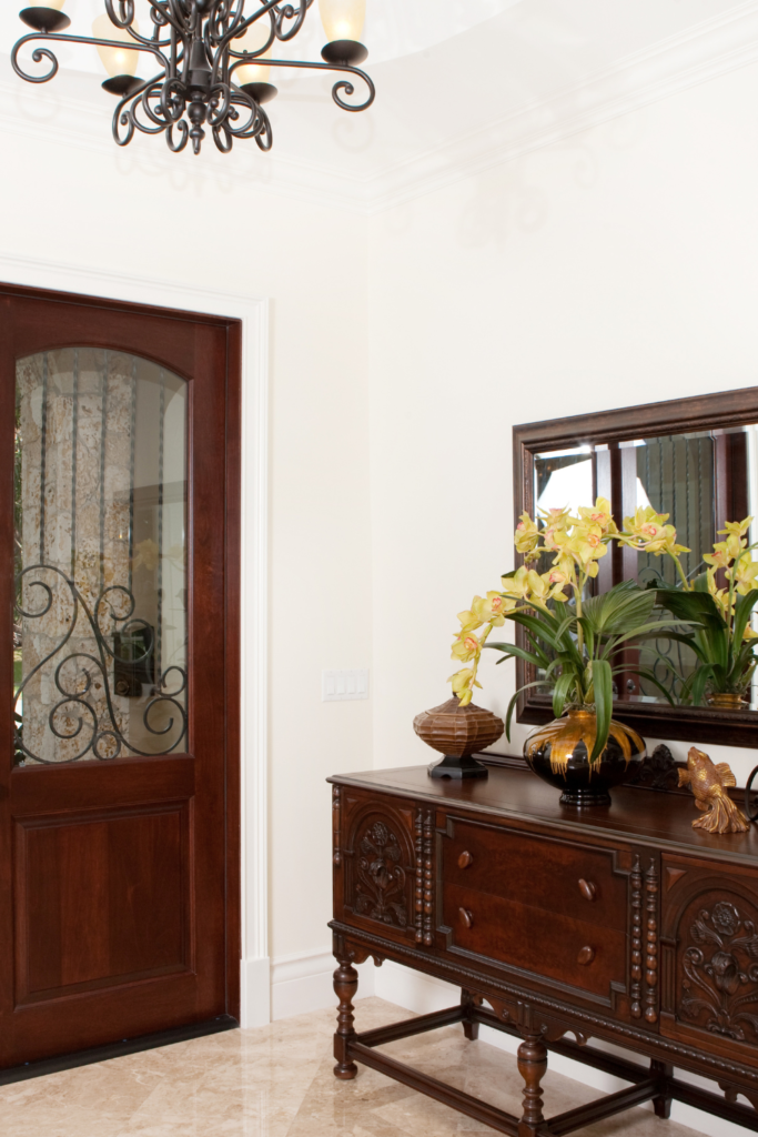 16 Small Entryway Decor Ideas For a Welcoming Home 10 5 15