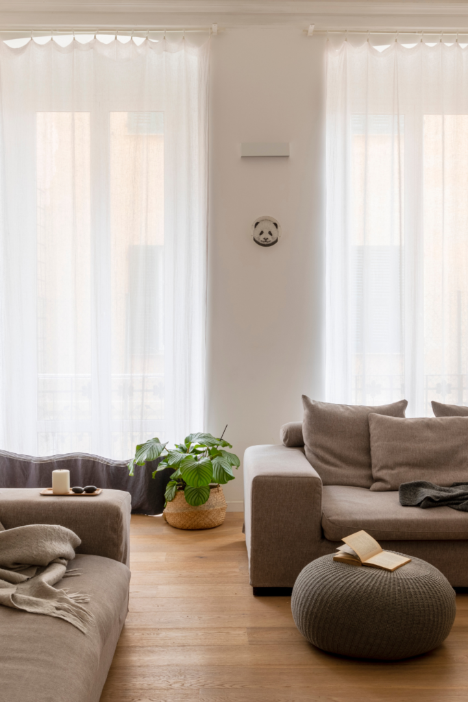 18 Scandinavian Decor Ideas For Every Home 5 4
