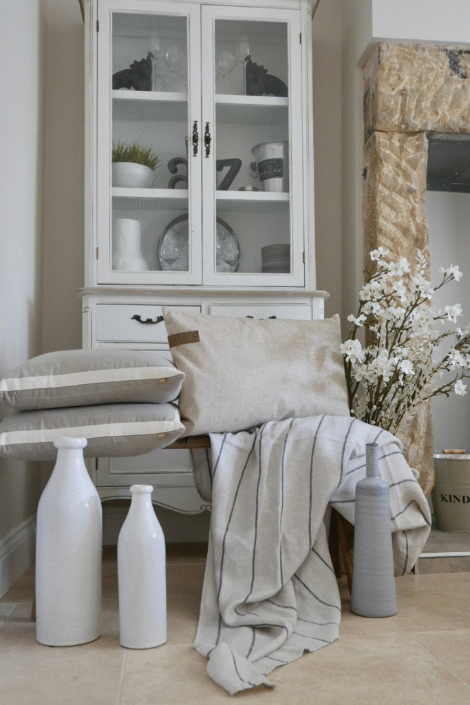 19 Spring Home Decor Ideas for a Light & Lovely Home 11 10 13