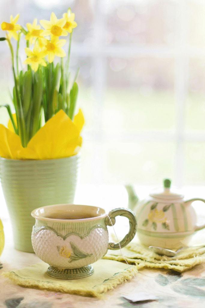 19 Spring Home Decor Ideas for a Light & Lovely Home 6 5 14