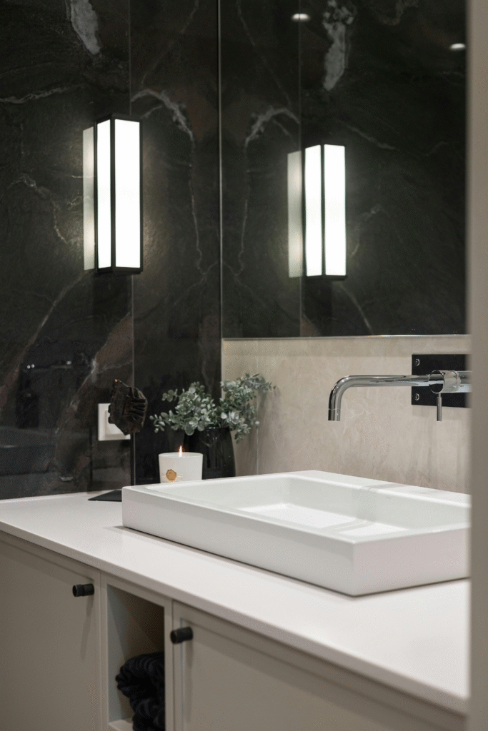Ways to Make Bathroom Look Bigger: 18 Decor Ideas 4 2 3