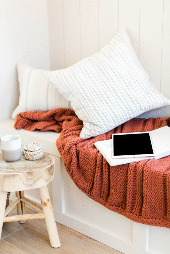 16 Ways to Style Throw Blanket 18 9 5