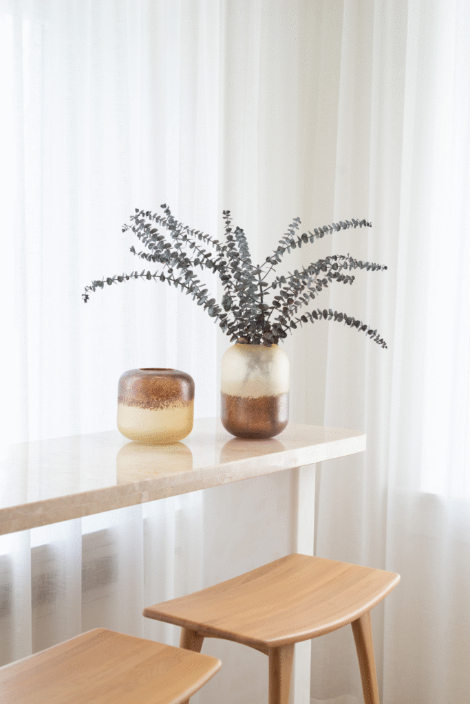 17 Apartment Decor Ideas That’ll Instantly Upgrade Your Space 13 12 2