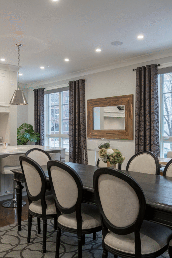 16 Dining Room Wall Decor Ideas for a Sleek Look 2 1 2