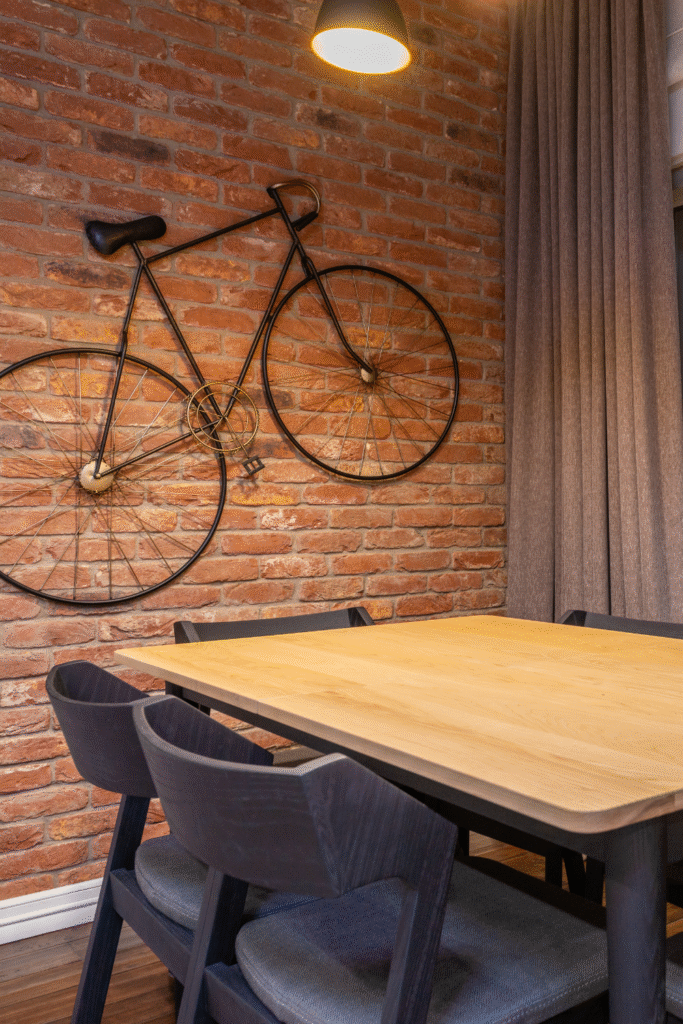 16 Dining Room Wall Decor Ideas for a Sleek Look 10 5 1